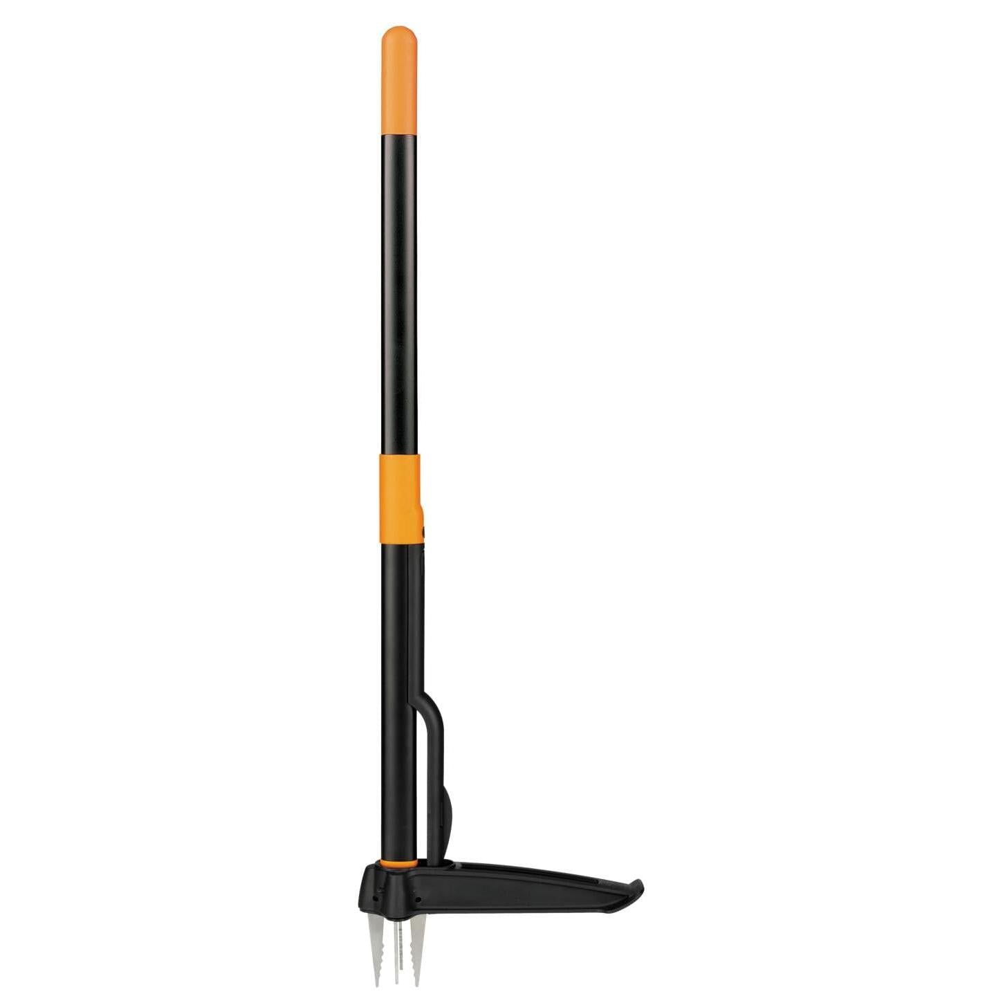 Fiskars Xact Weeder, Length: 1 m, Stainless Steel Arm/Plastic Handle, Black/Orange, Individual Carton Packing, 1077305